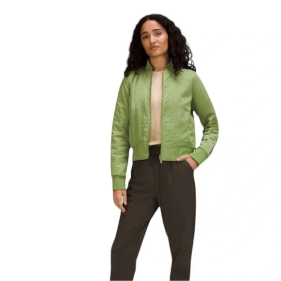 LULULEMON Non Stop Bomber Reversible Jacket in Green Foliage Size 8 and Size 4 - Picture 1 of 16